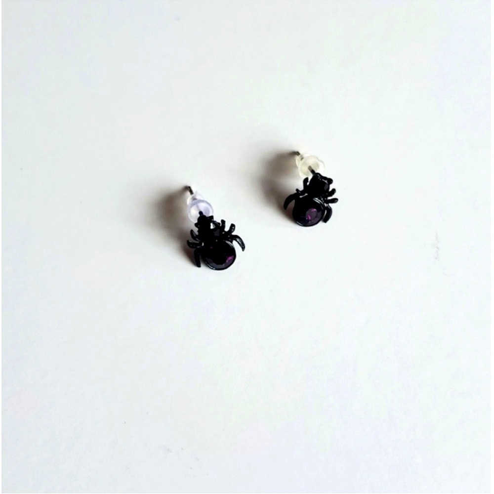 SPIDER Earrings NWOT